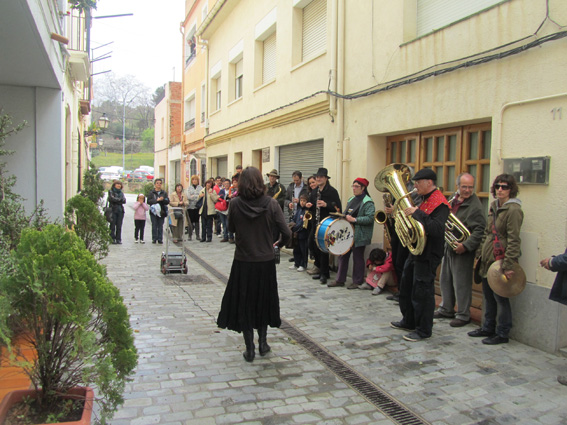 'Paraules a banda'. Cercavila po�tic