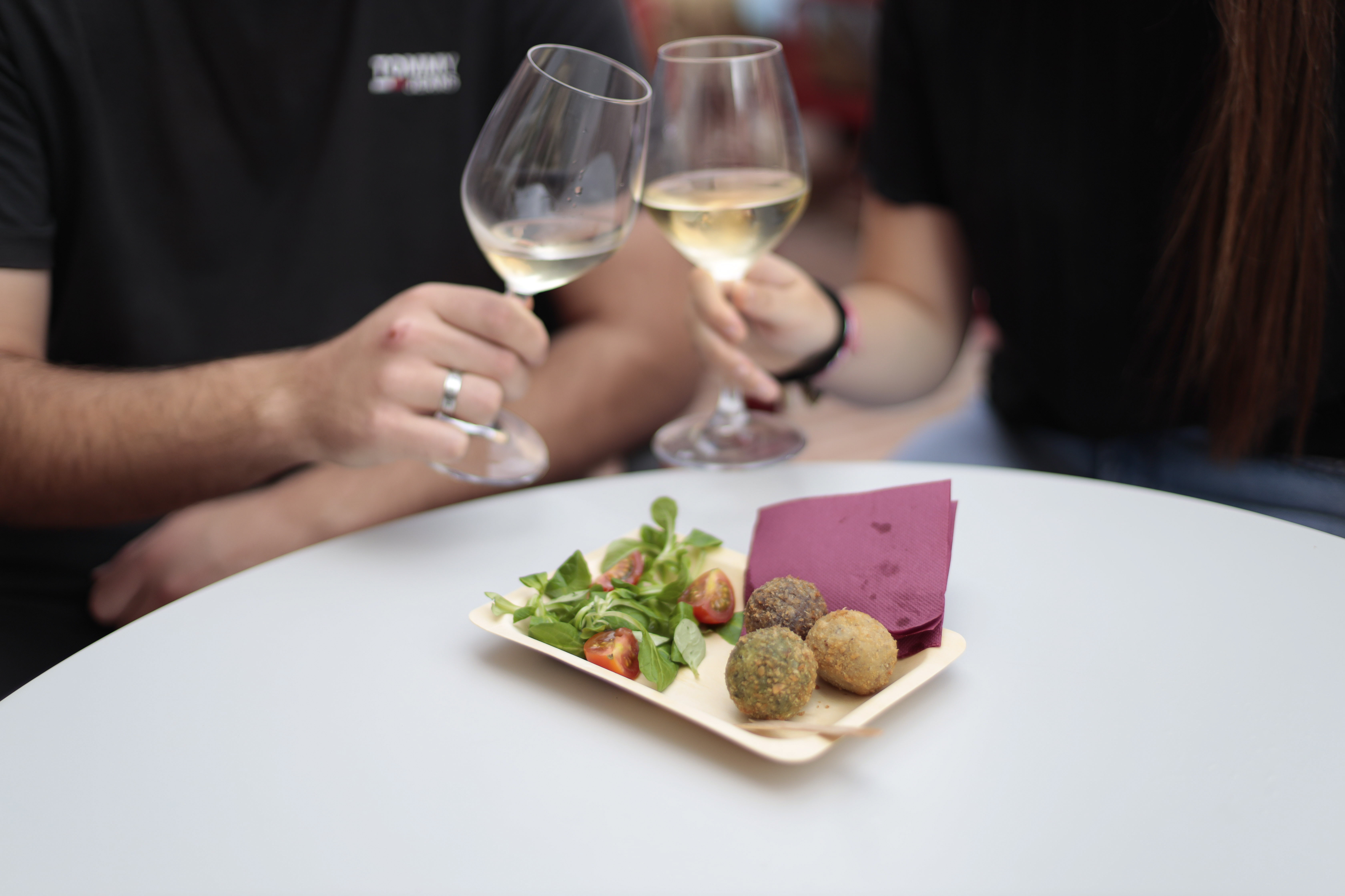 Tapes i vi Tapes i vi