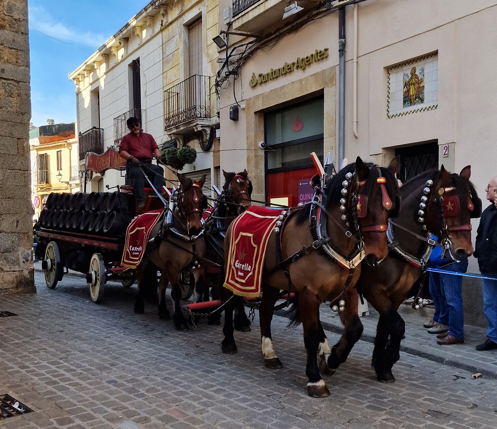 Tres tombs Tres tombs