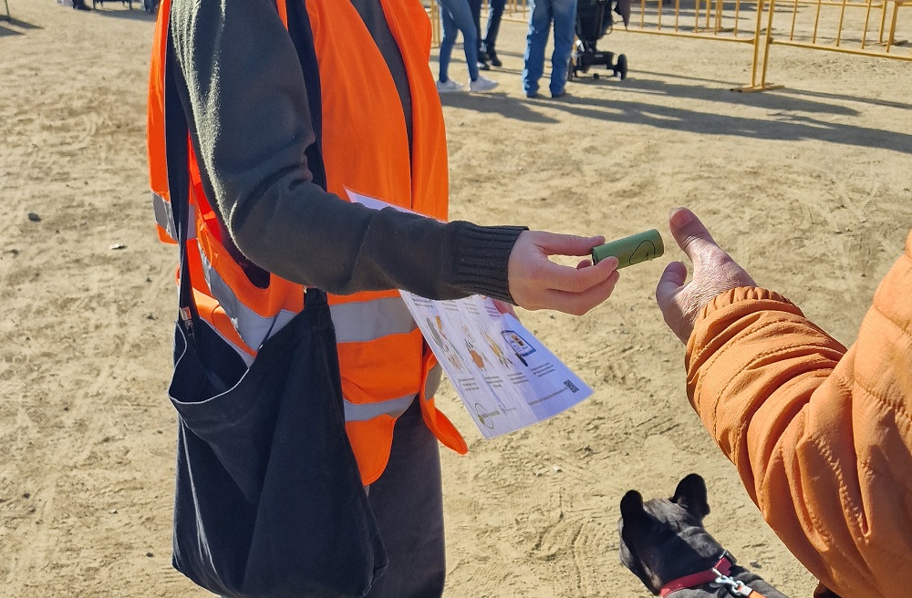 Tres tombs campanya civisme Tres tombs campanya civisme