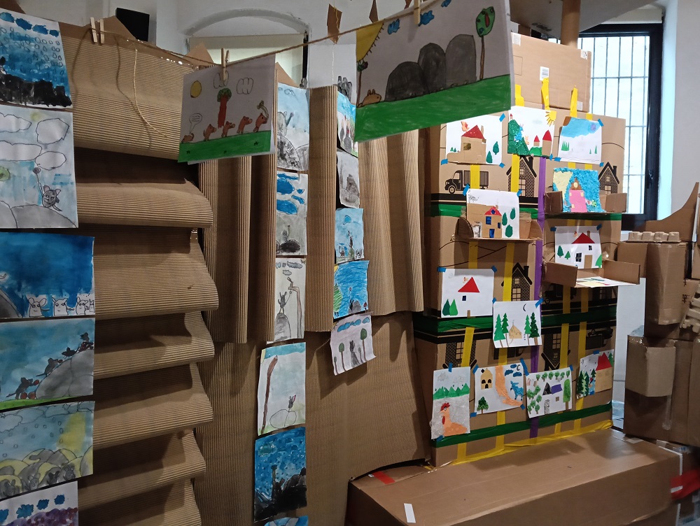 La fortalesa de cartró La fortalesa de cartró